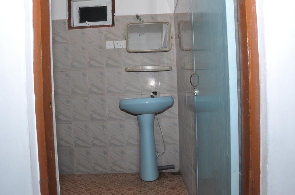 Marshal Beach Guesthouse Negombo Bilik gambar
