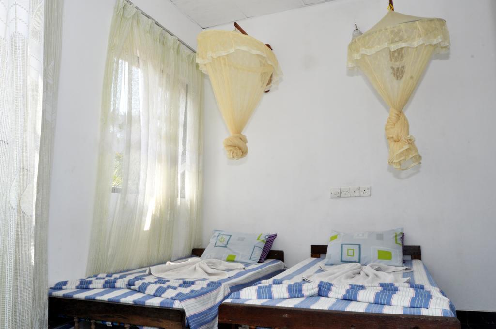 Marshal Beach Guesthouse Negombo Bilik gambar