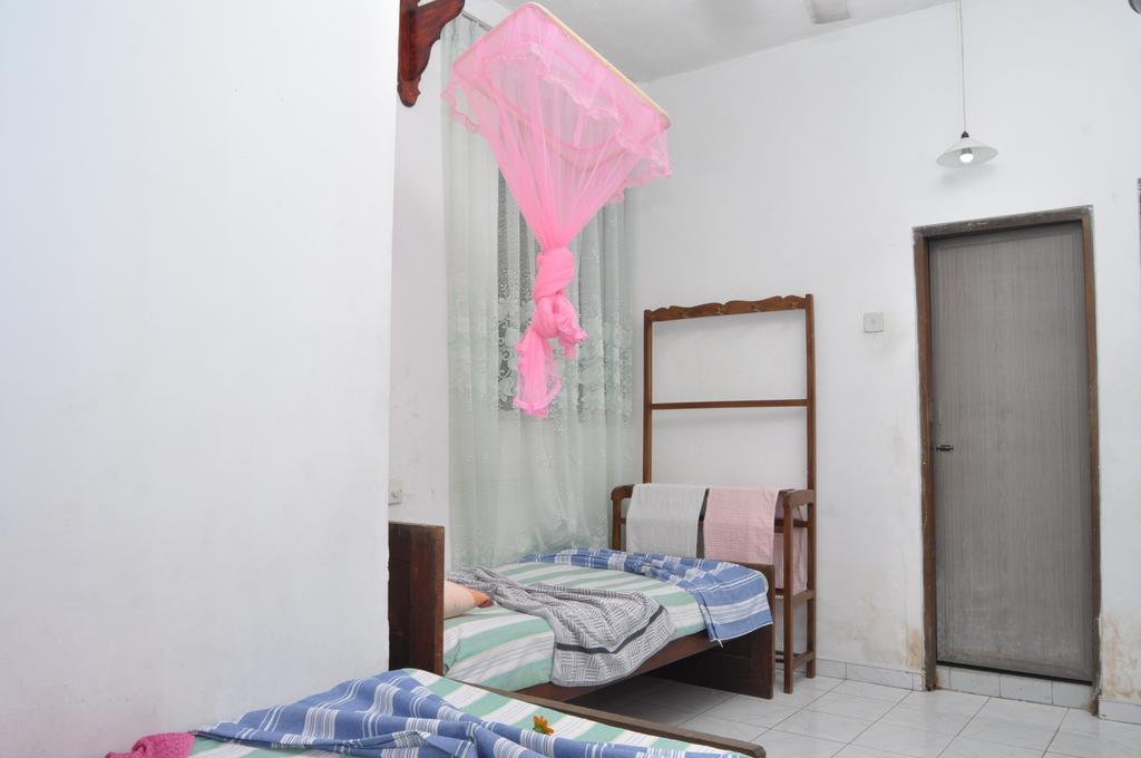 Marshal Beach Guesthouse Negombo Bilik gambar